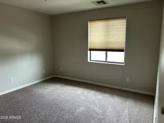 Photo #5: 7032946 Listing