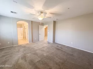 Photo #6: 7033129 Listing