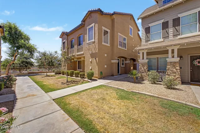 MLS: 7033174 Condo For Sale
