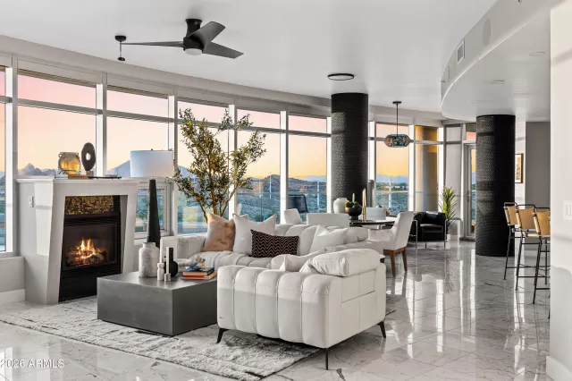 MLS: 7033481 Condo For Sale