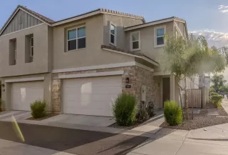 Photo #1: 7033535 Listing