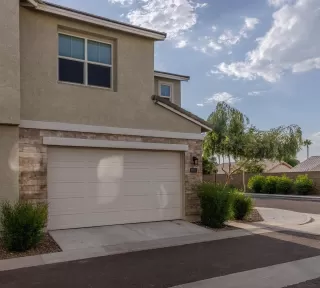 Photo #3: 7033535 Listing