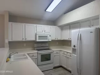 Photo #3: 7033667 Listing