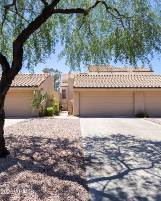 Photo #1: 7034097 Listing