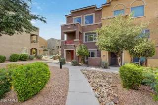 Photo #2: 7034192 Listing