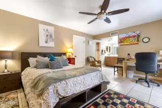 Photo #6: 7034300 Listing