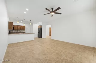 Photo #6: 7034310 Listing