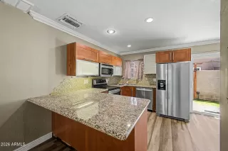 Photo #5: 7034583 Listing 