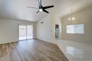 Photo #4: 7035291 Listing 
