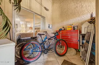 Photo #6: 7035341 Listing