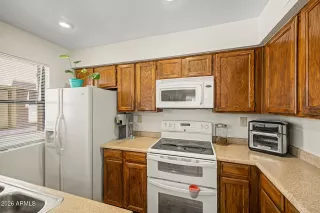 Photo #3: 7035436 Listing
