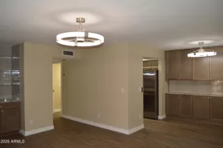 Photo #1: 7035820 Listing