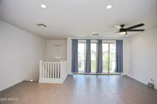 Photo #4: 7036063 Listing