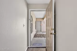Photo #5: 7036264 Listing 