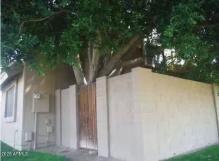 Photo #1: 7036266 Listing