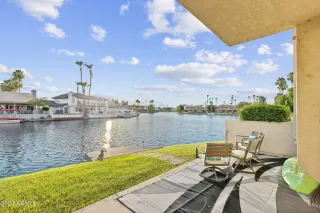 Photo #1: 7036373 Listing 