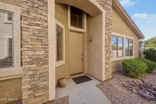 Photo #4: 7036564 Listing