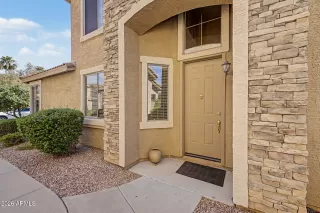 Photo #5: 7036564 Listing