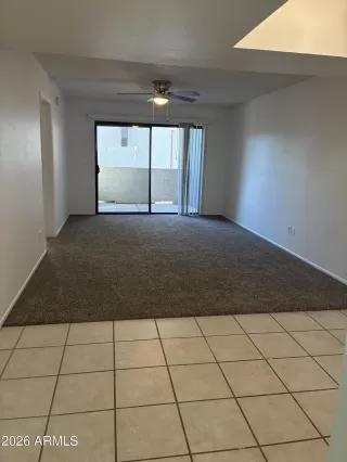 Photo #4: 7036584 Listing