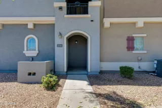 Photo #1: 7036738 Listing