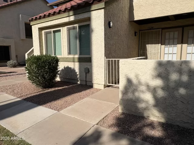 MLS: 7037030 Condo For Sale
