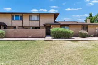 More Details about MLS # 7037113 : 1714 W VILLAGE WAY
