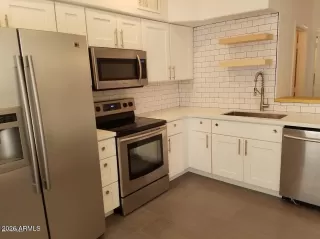 Photo #2: 7037228 Listing 