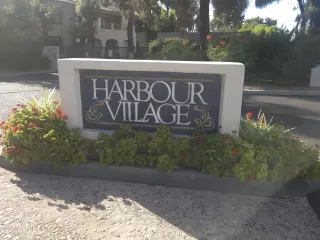 More Details about MLS # 7037594 : 5200 S LAKESHORE DRIVE 109#109
