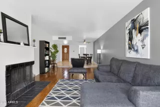 Photo #2: 7037655 Listing 