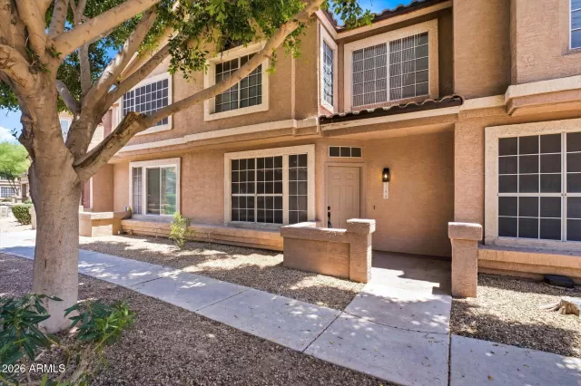 MLS: 7037968 Condo For Sale