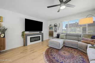 Photo #5: 7038114 Listing