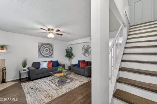 Photo #1: 7038698 Listing