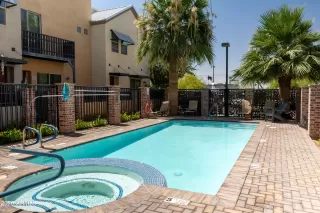 Photo #1: 7038843 Listing