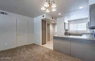 Photo #6: 7038984 Listing