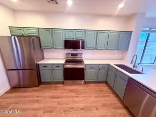 Photo #2: 7039424 Listing