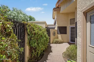 Photo #1: 7039532 Listing 