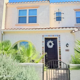 Photo #1: 7039751 Listing