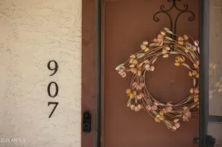 Photo #6: 7039951 Listing
