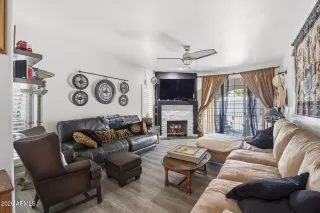 Photo #4: 7039998 Listing