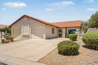 Photo #2: 7040152 Listing