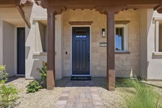 Photo #1: 7040165 Listing