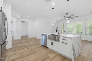 Photo #2: 7040216 Listing