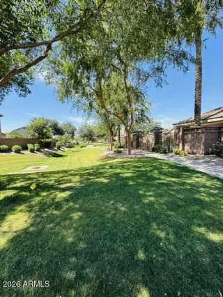 Photo #4: 7040481 Listing