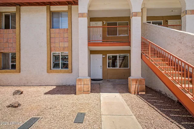 MLS: 7040991 Condo For Sale