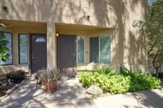 Photo #2: 7041216 Listing