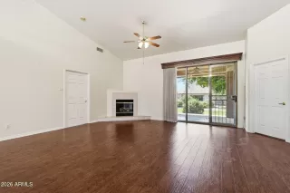 Photo #4: 7041438 Listing
