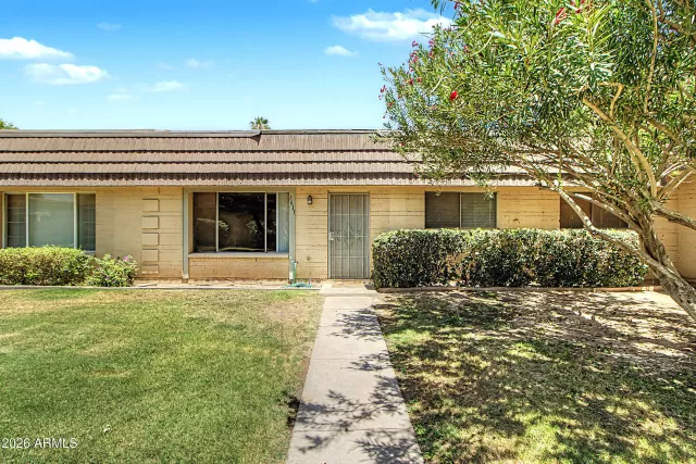 MLS: 7041580 Condo For Sale