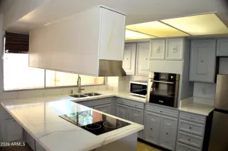 Photo #5: 7041599 Listing