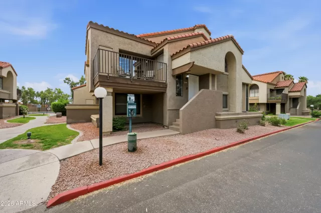 MLS: 7041761 Condo For Sale