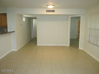 Photo #5: 7041920 Listing